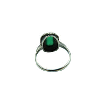 Load image into Gallery viewer, Vintage Silver Green Chrysoprase Chalcedony Ring