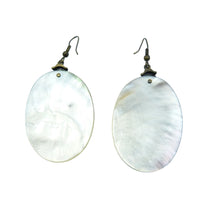 Load image into Gallery viewer, Vintage Mother of Pearl Boho Earrings