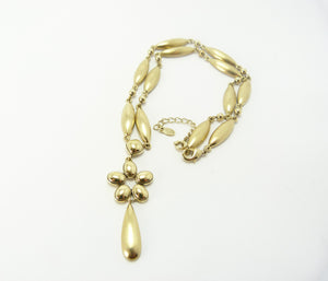 Monet 1970's Gold Flower Necklace