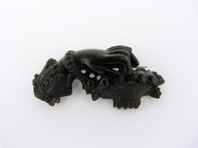 Load image into Gallery viewer, Victorian Vulcanite Mourning Brooch