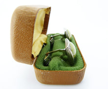 Load image into Gallery viewer, Vintage Mens Green Agate Cufflinks