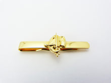 Load image into Gallery viewer, Vintage Gold Tone Elephant &amp; Sword Tie Clip
