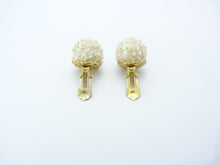 Load image into Gallery viewer, Vintage Cream Bead Clip On Earrings Signed Hong Kong