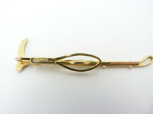 Load image into Gallery viewer, Vintage Stratton Hunting Whip/Riding Crop Tie Clip