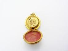 Load image into Gallery viewer, Antique Edwardian Brass Sovereign Coin Holder