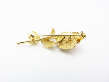 Load image into Gallery viewer, Vintage Gold Tone Rose Flower Brooch