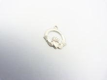 Load image into Gallery viewer, Vintage Sterling Silver Claddagh Pendant