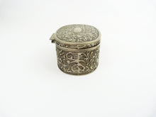 Load image into Gallery viewer, Vintage Silver Plated Jewellery Trinket Box