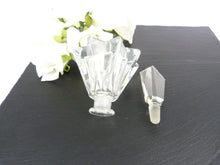Load image into Gallery viewer, Vintage Art Deco Clear Class Perfume Bottle