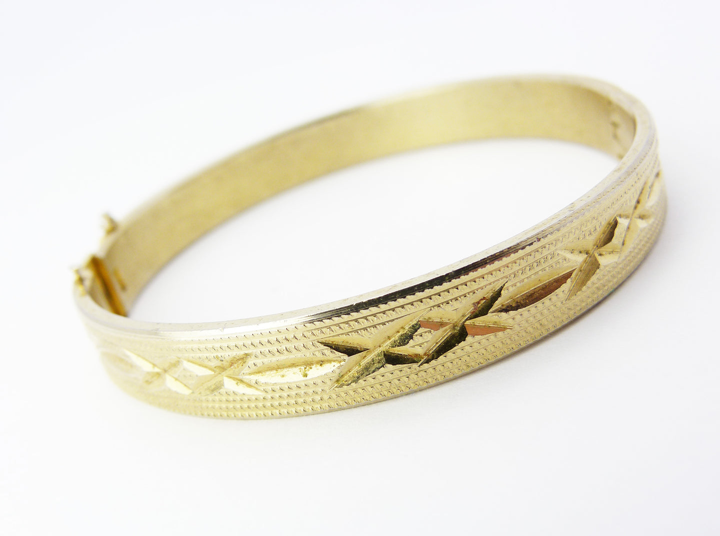 Vintage 1960's Gold Plated Engraved Hinged Bangle Bracelet