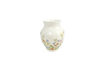 Load image into Gallery viewer, Vintage Aynsley Fine Bone China &#39;Cottage Garden&#39; Vase