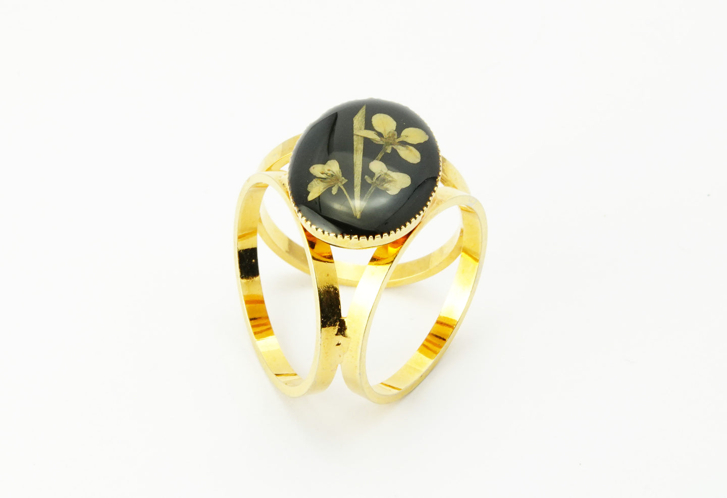 Vintage Gold Tone Black Enamel & Floral Scarf Ring - 3 Ring Scarf Ring - Vintage Scarf Clip