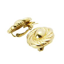 Load image into Gallery viewer, Vintage 1990s Trifari Gold Tone Clip On Earrings