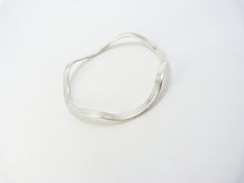 Load image into Gallery viewer, Silver Modernist Wave Bangle