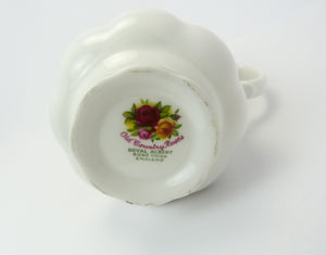 Royal Albert Fine Bone China Old Country Roses Cream/Milk Jug