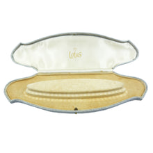 Load image into Gallery viewer, Vintage Lotus Pearl Necklace Jewellery Box